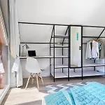 2 Bedroom Gorgeous In *