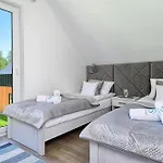 2 Bedroom Gorgeous In *